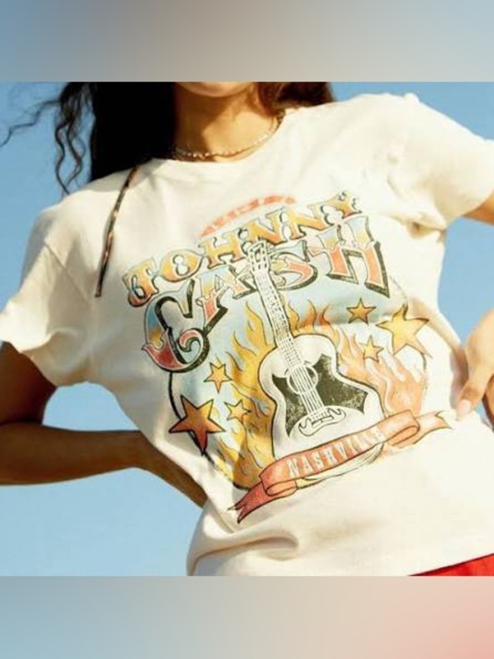 Daydreamer Johnny Cash Nashville Graphic Tee with Guitar & Flames xs